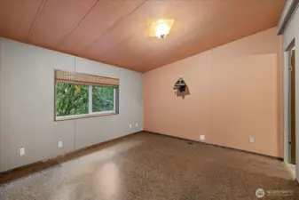 Guest/Rental home primary bedroom