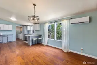 Updated light fixtures & 3 Mini Splits in the home.