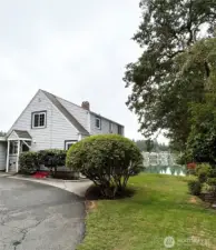 Turn around driveway is set back from the road offering peace and privacy