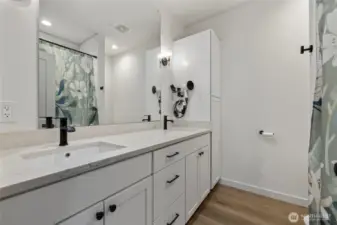 Full primary bath with two sinks