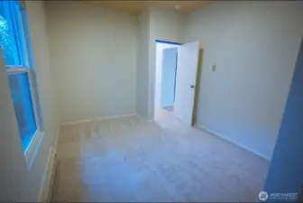 2nd bedroom