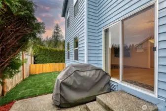 Patio has gas hookup for your grill