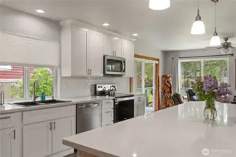 So much storage and counter space!