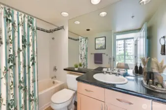 Primary bath - Virtually Staged