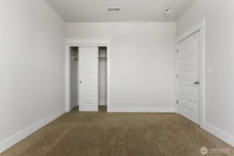 4th bedroom facing street