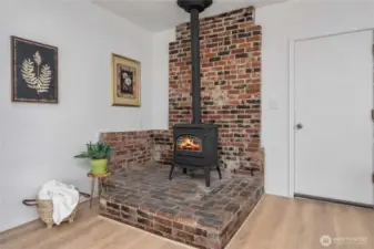 Gas fireplace.
