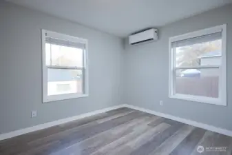 Upstairs 2nd Bedroom