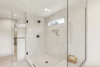 Luxury Shower with Niche and Bench Seating