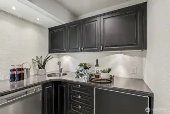 Wet bar in bonus room