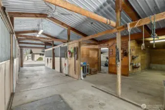 Concrete alley with door on both ends.  Water readily available!