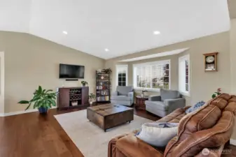 Natural light throughout