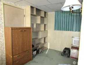 BONUS ROOM OFF PRIMARY BEDROOM IS OPEN CONCEPT, DOOR TO LEFT ACCESSES OTHER ENCLOSED ROOM WITH SLIDING TO COVERED DECK.