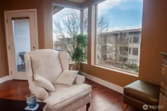 Take a peek at Lake Washington from the western corner windows and the private balcony.