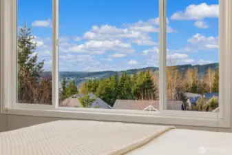 Gorgeous panoramic views lying in bed