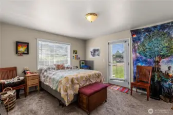 ADU Main Bed
