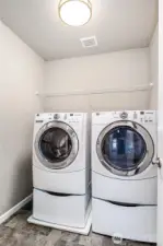 Laundry on 2nd floor