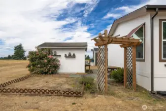 Large outdoor space for gardening and tinkering.