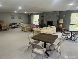 Top flor of clubhouse.