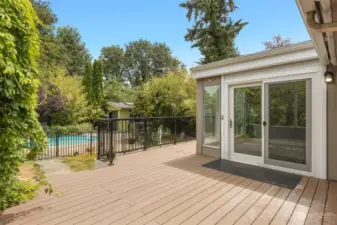Awesome and private back deck great for entertaining and pool parties.