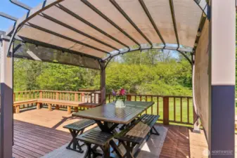 Pergola stays for you to enjoy the beautiful backyard!
