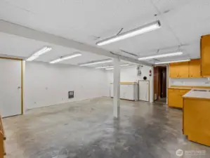 There's so much space here for a game room, hobby area or converting it to multigenerational living space.