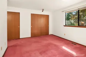 Primary Ensuite with Double Closets