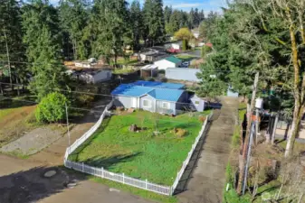 Located Near Canyon Road Amenities