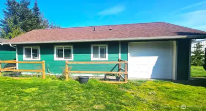 1st shop and garage space