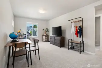 Plenty of room for second LR