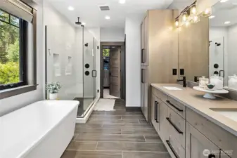 Primary Ensuite