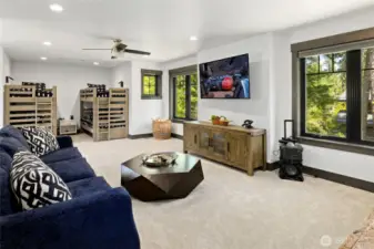 Bedroom 6/Bunkroom