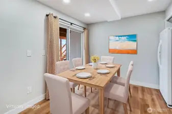 Kitchen eating space-virtually staged