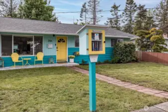 A neighborhood fave, the reading library has been a big hit!