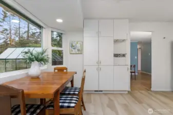 Loads of storage and room for a great dinette.