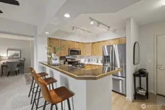 Dozens of great options for takeout are nearby, or whip up all your fave dishes in this awesome kitchen!