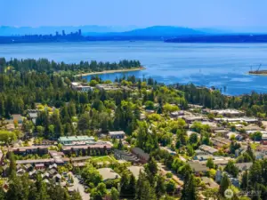 Just a serene 35-minute ferry ride to Seattle, this location is a commuter's dream, offering easy access to the vibrant city life and all it has to offer.seattle.