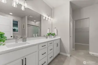 Photographs are for illustrative purposes only. Features, finishes, interior/exterior colors, landscaping and floorplan shown may vary from actual homes built