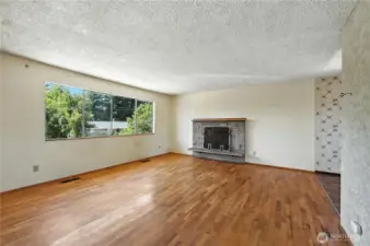 Bright living room!