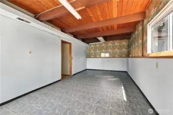 Bonus finished room!