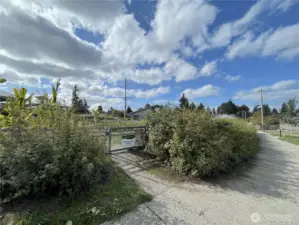 Nearby Senator Henry M. Jackson Park offers scenic community paths that meander past a dog park and a vibrant community garden and picnic shelter.