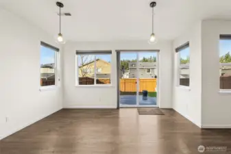 Dining area out to deck/ back yard