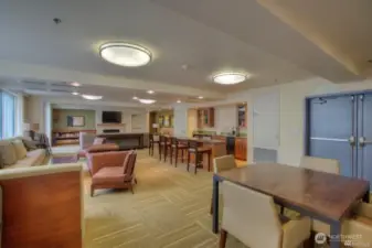 Take advantage of all Burien Town Square has to offer. This community area is perfect for those larger gatherings in a modern and friendly environment.