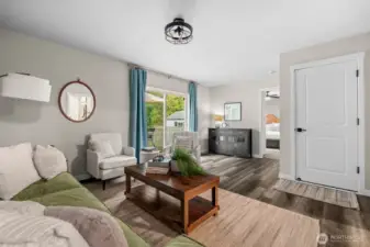 lower level w/ access to backyard