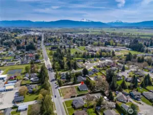 Nestled just off Main Street, this home is a short walk or drive from Lynden’s shops, restaurants, and local attractions.