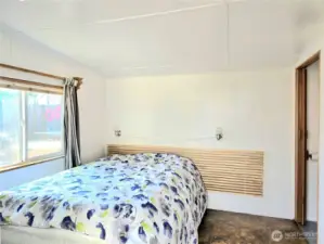 R/V or not there's a place to lay your head!