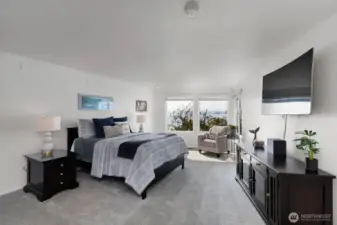 Primary bedroom on main floor with VIEWS!