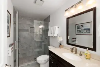 Main level guest bath.