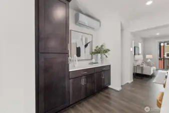 Open layout connecting the kitchen and dining area