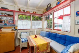 Cozy dining nook off the kitchen