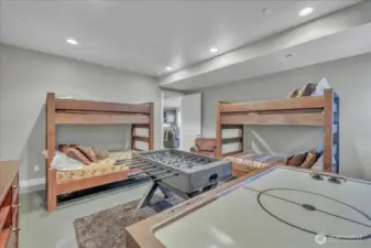 Huge third bedroom/rec room/gym
